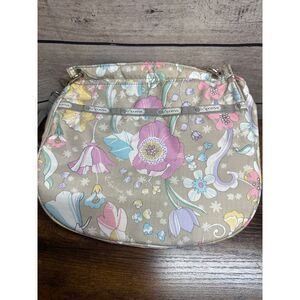 Lesportsac Crossbody Purse Foral Grey Pink‎